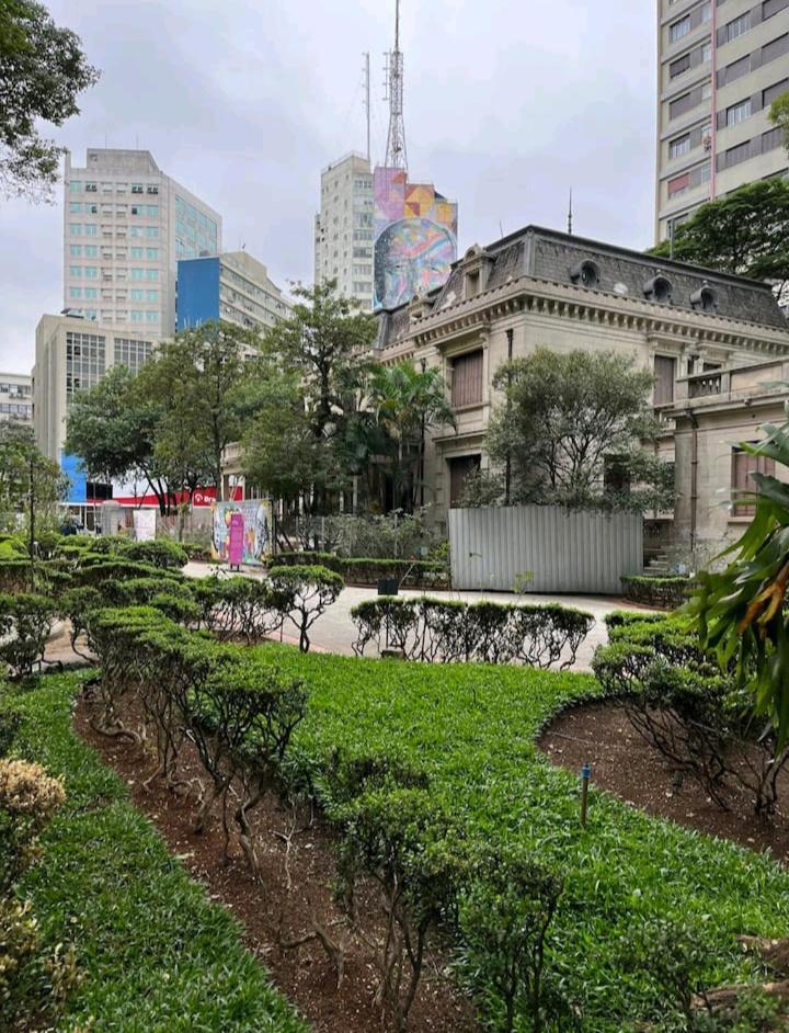 Studio No Centro De Sao Paulo, A 3 Minutos Do Metro, Com Garagem Gratis Aparthotel Екстериор снимка